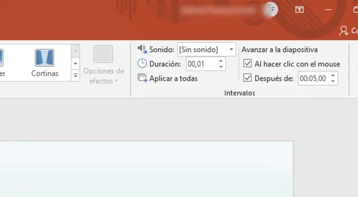 Establecer el tiempo en segundos para que la diapositiva cambie automáticamente. Por ejemplo, 5 segundos.