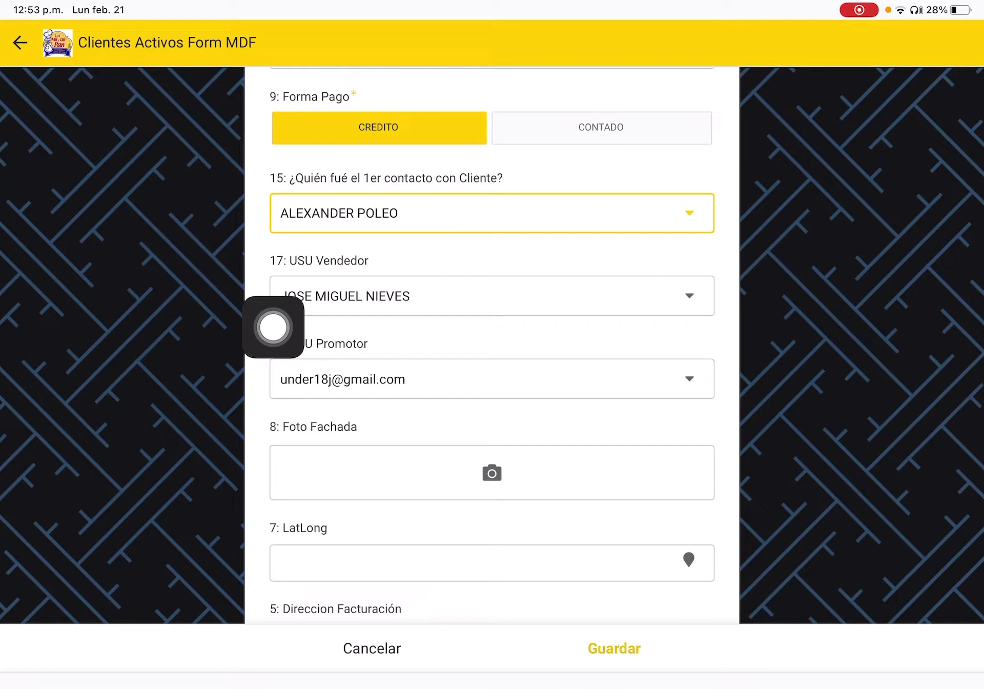 Domina tu CRM: Gestión Eficaz de Clientes y Contactos