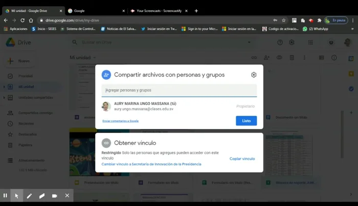 Agregar personas (direcciones de correo electrónico) o copiar el vínculo.