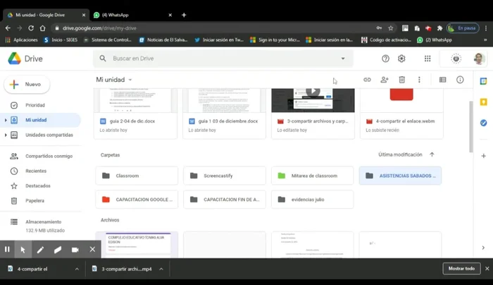 Copiar el enlace y compartirlo a través de Whatsapp Web o cualquier otra plataforma.