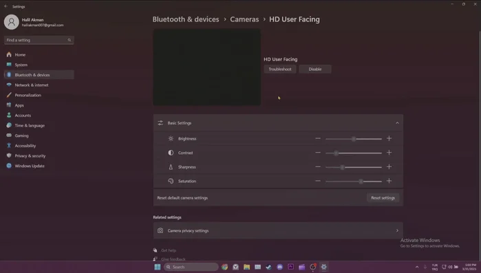 Deshabilite y vuelva a habilitar su cámara.