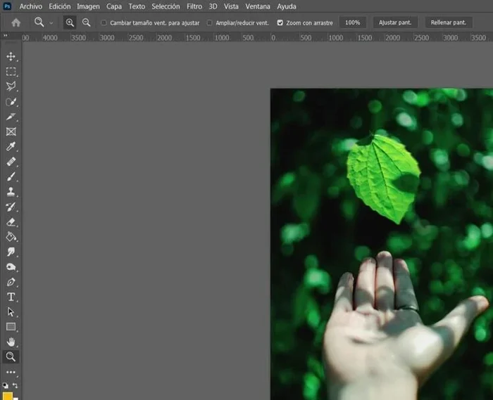 Agrupar las capas con desenfoque (crear un grupo de capas).