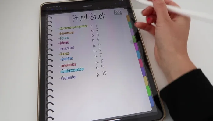 Navega con los hipervínculos: Los hipervínculos dentro del cuaderno permiten navegar rápidamente entre secciones y subsecciones. Asegúrate de tener desactivada la opción de 'pluma con círculo' para que funcionen correctamente.