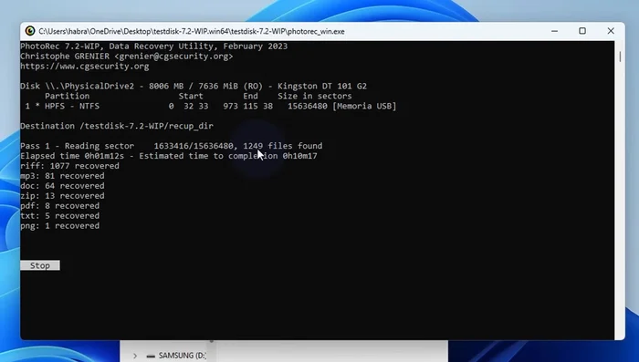 Una vez finalizado el escaneo, seleccionar los archivos recuperados y guardarlos en la carpeta especificada.