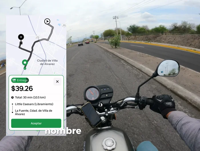 Detalles del pedido: Una vez aceptado, se muestran detalles adicionales: nombre del cliente, cantidad de artículos.