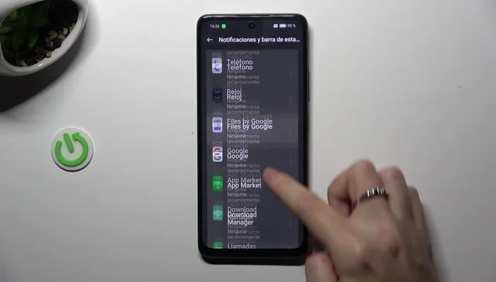 Selecciona la aplicación cuyas notificaciones deseas gestionar.