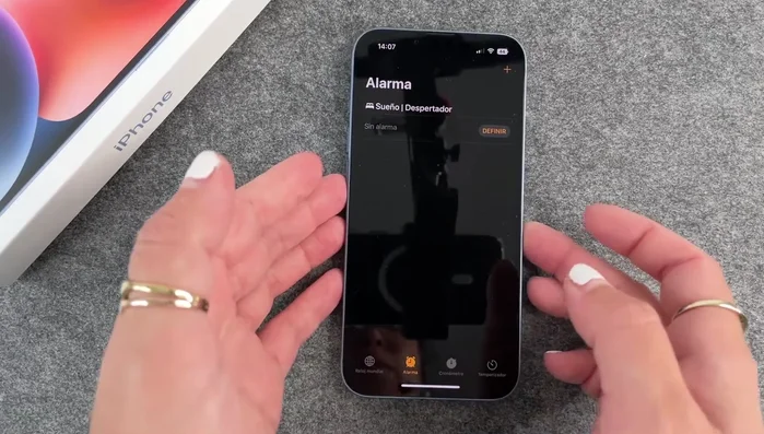 Abre la aplicación de Reloj.