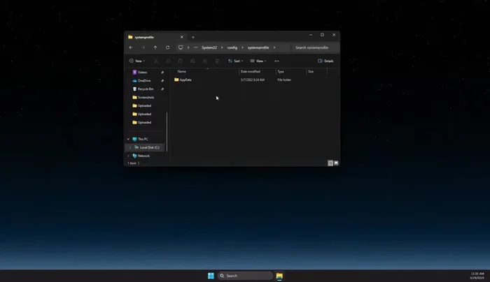 Crea una nueva carpeta y nómbralo 'Escritorio derecho'.