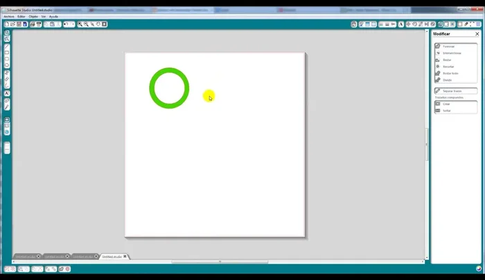 Observa cómo se crea un agujero en la zona de superposición.