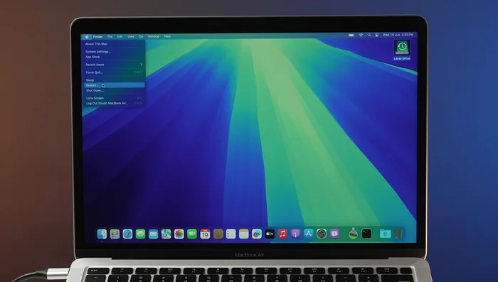Reiniciar la Mac y arrancar en la ventana de opciones de inicio (manteniendo presionado Comando + R en Intel, o el botón de encendido en Apple Silicon).