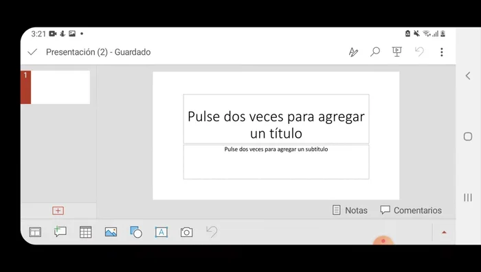 Nombra tu archivo tocando la parte superior izquierda, borrando el nombre predeterminado y escribiendo el tuyo.