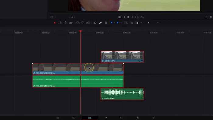 Elegir la opción 'Alinear clip automáticamente según forma de onda'.