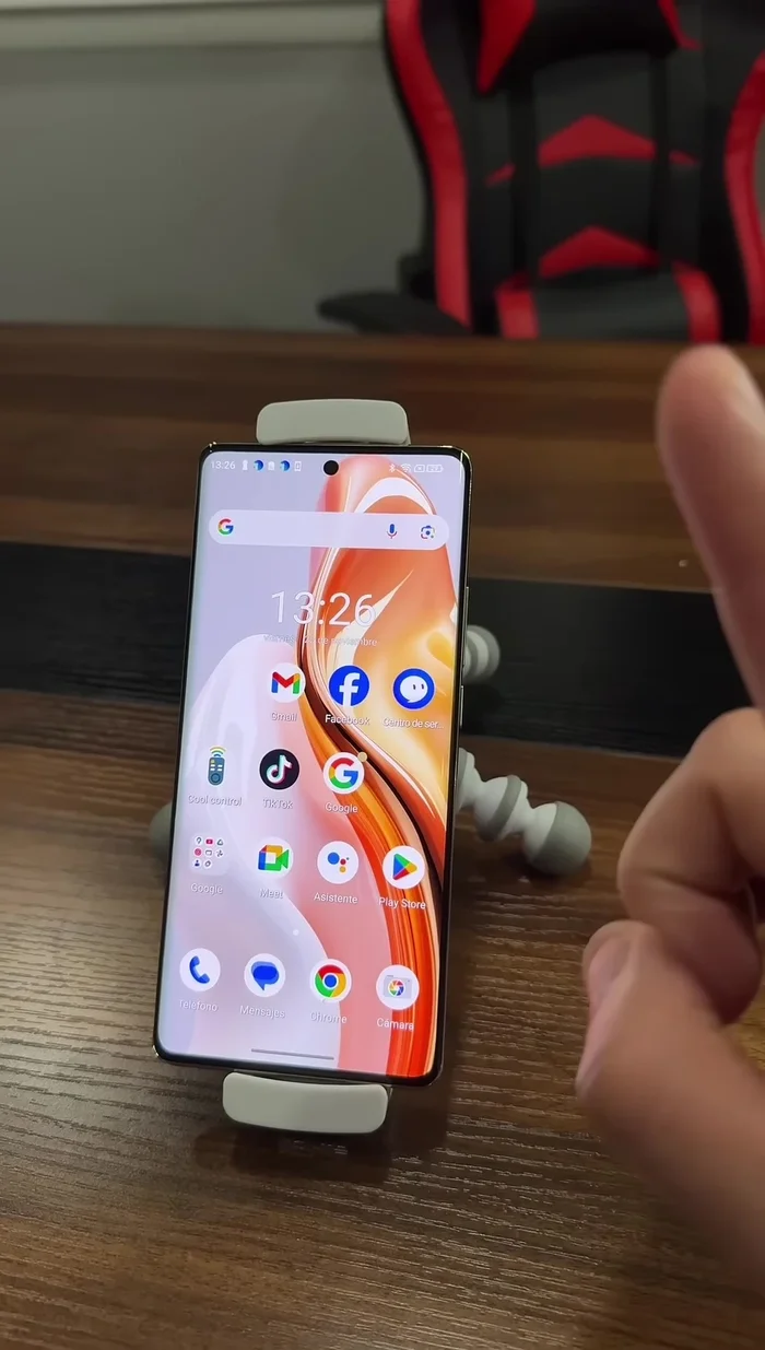 Desliza hacia abajo nuevamente y busca "Configuración de sitios".
