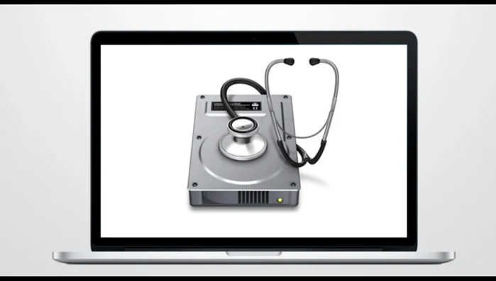 Selecciona tu disco duro y haz clic en 'Primeros auxilios'.