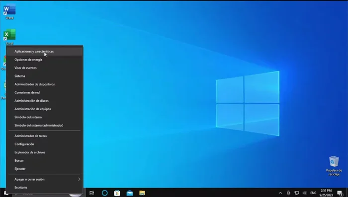Busca 'Word' o 'Office' en la lista de aplicaciones.