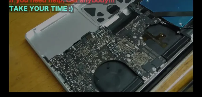 Encender el MacBook para verificar el correcto funcionamiento del sistema.