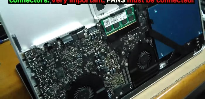 Encender el MacBook para verificar el correcto funcionamiento del sistema.