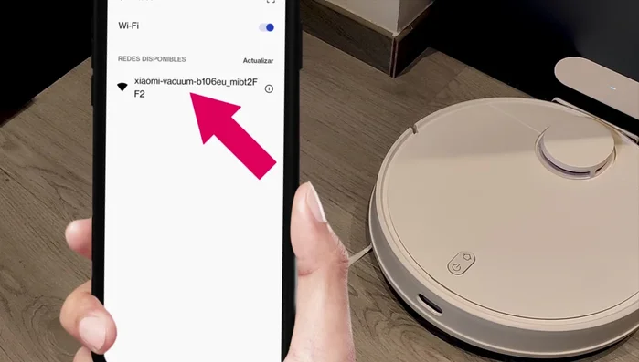 Espera a que el robot se conecte a la red Wi-Fi y complete el proceso de configuración (puede tardar entre 3 y 5 minutos).