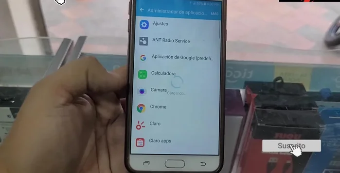 Si no funciona, desinstalar actualizaciones de Google Play Store.