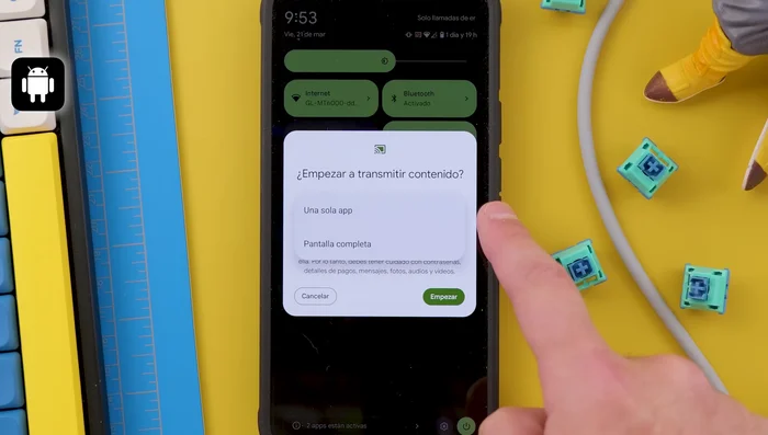Elige si compartir una app o toda la pantalla.