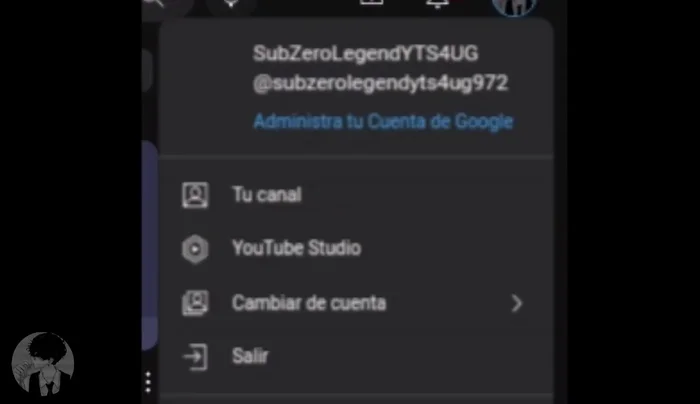 Haz clic en 'YouTube Studio'.