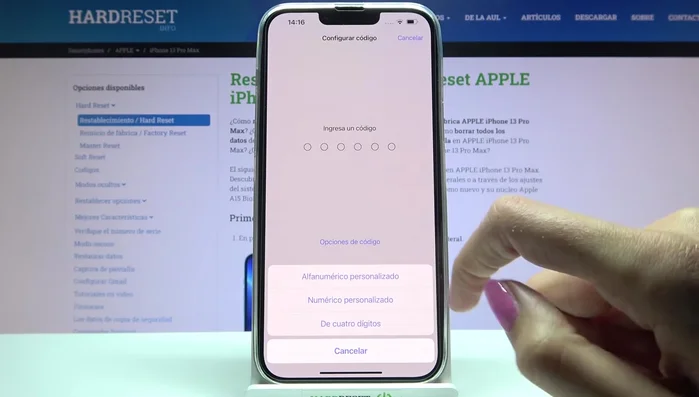 Elige el tipo de código: numérico de 4 dígitos (recomendado por su rapidez y facilidad de uso).