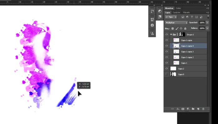 Repetir los pasos 9-11 con diferentes manchas de pintura y colores para lograr el efecto acuarela deseado. Usar variedad de colores para un mejor resultado.