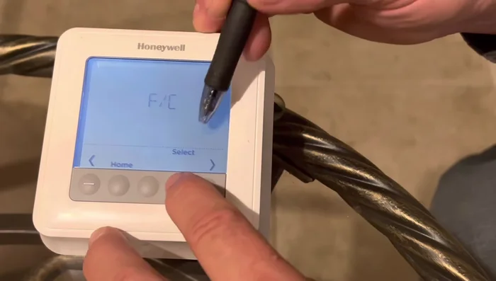 Seleccionar la Unidad de Temperatura (Celsius o Fahrenheit):
