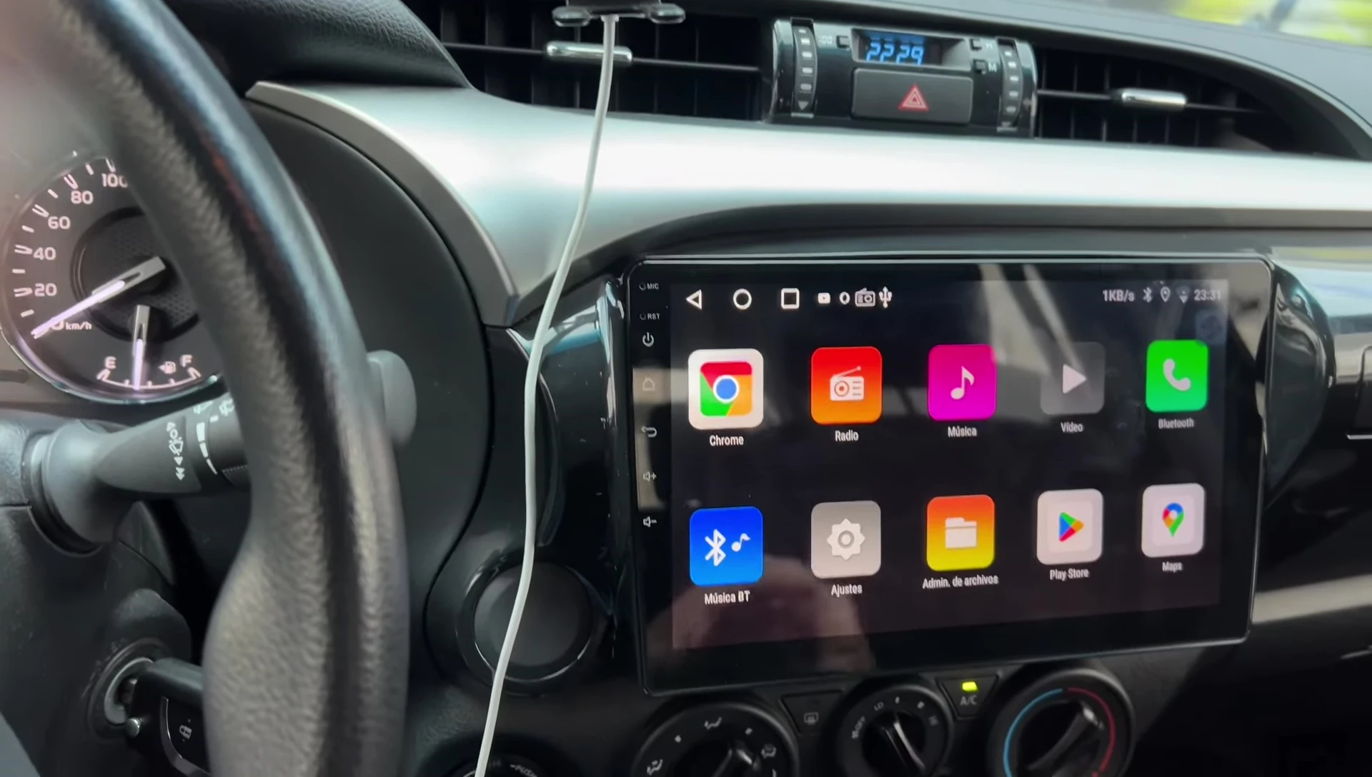 Solución Rápida: Recalibración de Pantallas Android en Radios de Auto