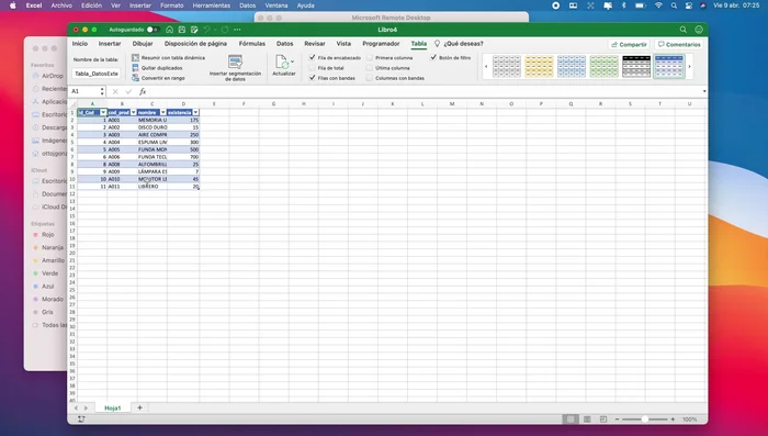 Importar los datos a la hoja de cálculo seleccionando 'Hoja actual' y haciendo clic en 'Aceptar'.