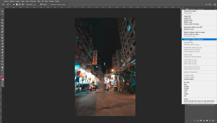 Aplicar el filtro 'Desenfoque de trazado' (Filtro > Galería de filtros > Desenfocar > Desenfoque de trazado).