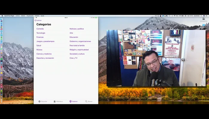 Busca podcasts por nombre en la App Store.