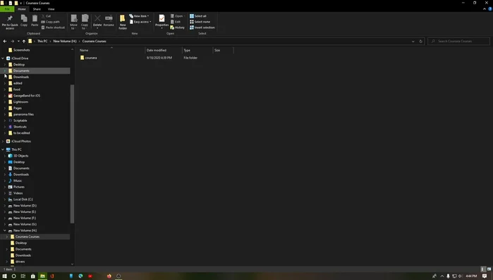 Instalar `coursera-dl` usando Pip: `pip install coursera-dl`