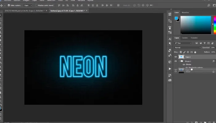 Mover la capa del resplandor debajo del grupo de texto y trazo para lograr la apariencia de neón.