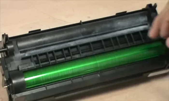 Si hay líneas, sustituir el tambor.