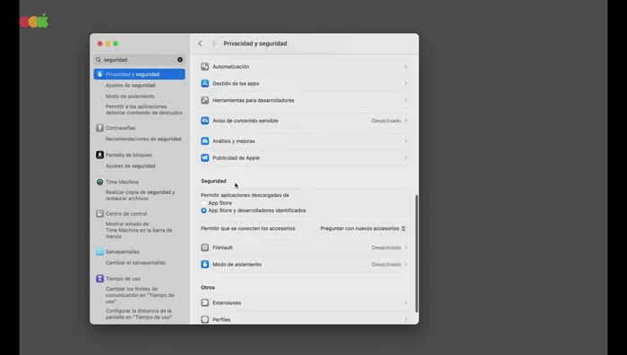 Habilita la opción "Permitir aplicaciones descargadas de: App Store y desarrolladores identificados".