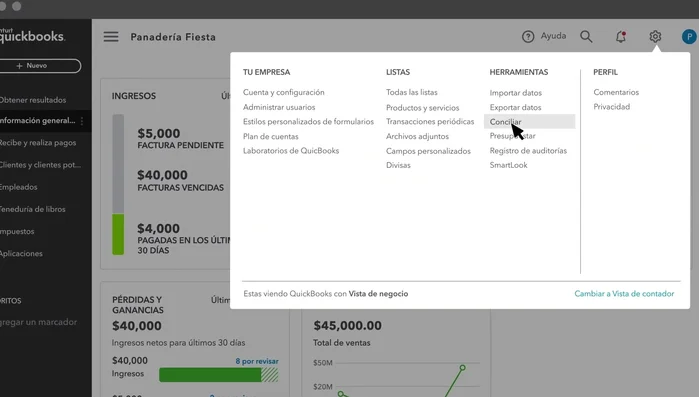 Verifica que el saldo de apertura coincida con tu estado de cuenta. Si todo está correcto, selecciona 'Iniciar conciliación'.