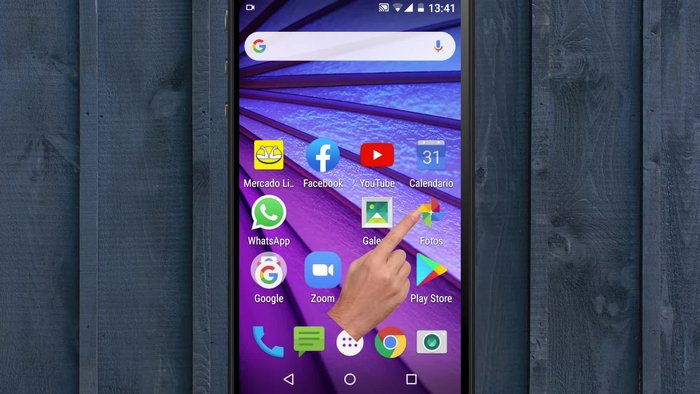 Abre la aplicación Fotos.