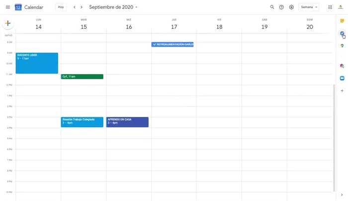 Programar sesiones de retroalimentación (Método 2): Usa el icono de etiquetas o tareas en la columna derecha. Agrega las tareas de retroalimentación para cada estudiante. Arrastra las tareas a las horas programadas. Marca como 'Completado' en el icono de tareas cuando termines.