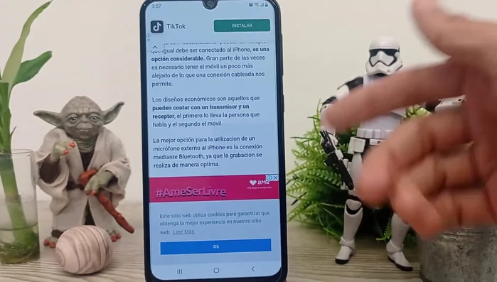 Selecciona el micrófono como fuente de audio.