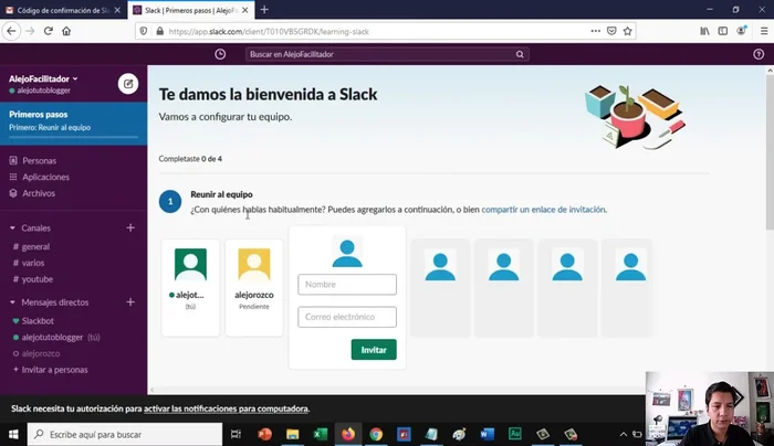 Abre tu canal de Slack.
