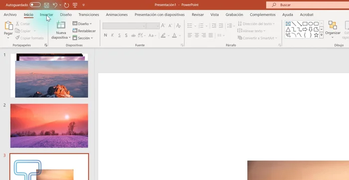 Insertar las imágenes. PowerPoint creará una diapositiva por cada imagen.