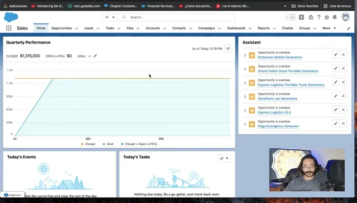 Hacer clic en 'Resumen' y seleccionar 'Oportunidades'.