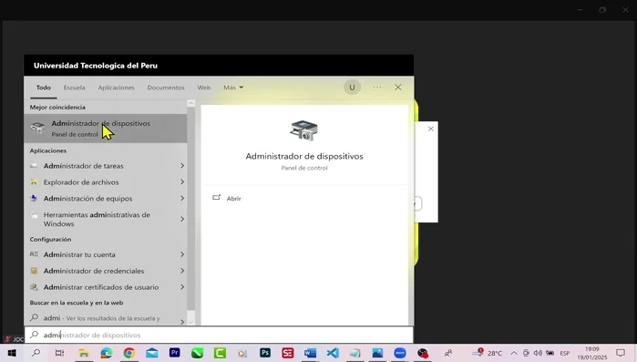Abre el Administrador de dispositivos (busca 'Administrador de dispositivos' en la lupa de Windows o clic derecho en el menú de inicio).