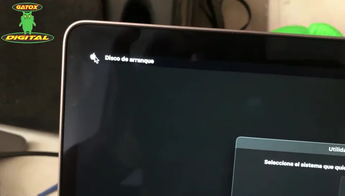 Reinicia tu MacBook Air.