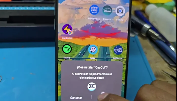 Desinstala la aplicación CapCut.