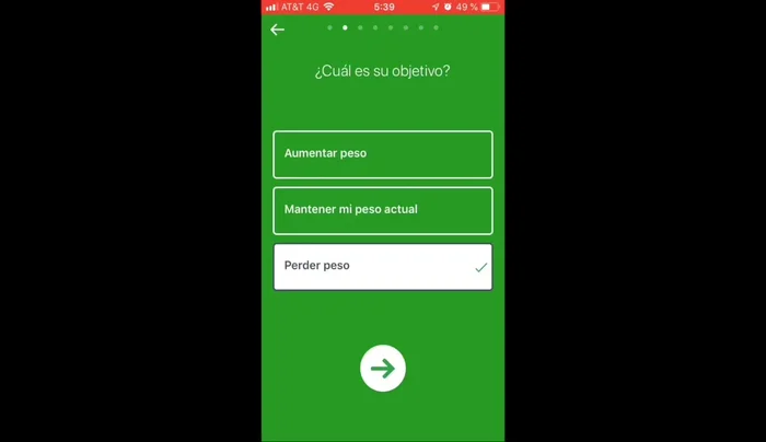 Configurar la aplicación: Objetivo (bajar de peso), cantidad de peso a perder, sexo, nivel de actividad física (se recomienda 'sedentario' para un mayor déficit calórico), peso actual, altura y fecha de nacimiento.