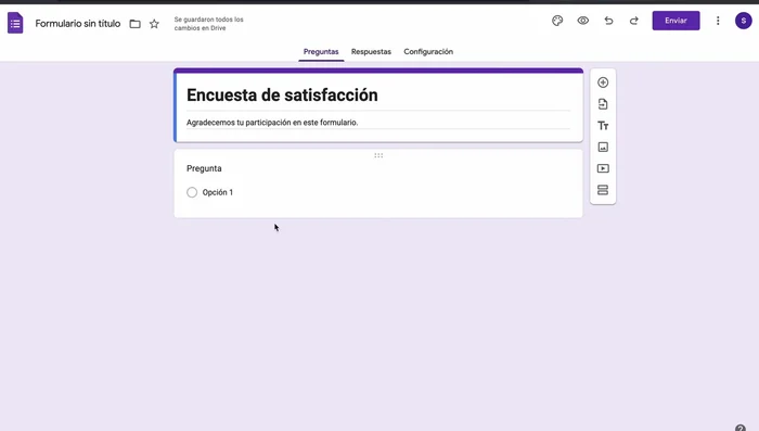 Organiza tus preguntas en secciones usando el botón 'Agregar sección' para una mejor estructura. Nombra cada sección de forma descriptiva.