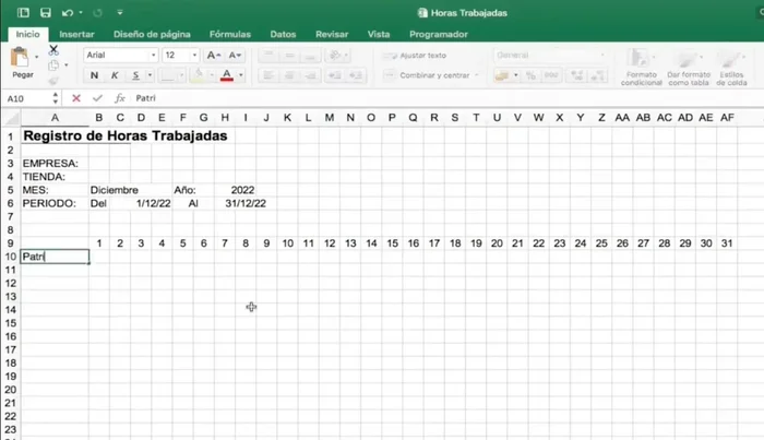 Copiar la fórmula para obtener los nombres de los días de la semana para todo el mes.