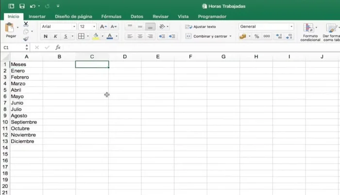 Ajustar el formato condicional de los festivos para actualizar si se añade un nuevo festivo.